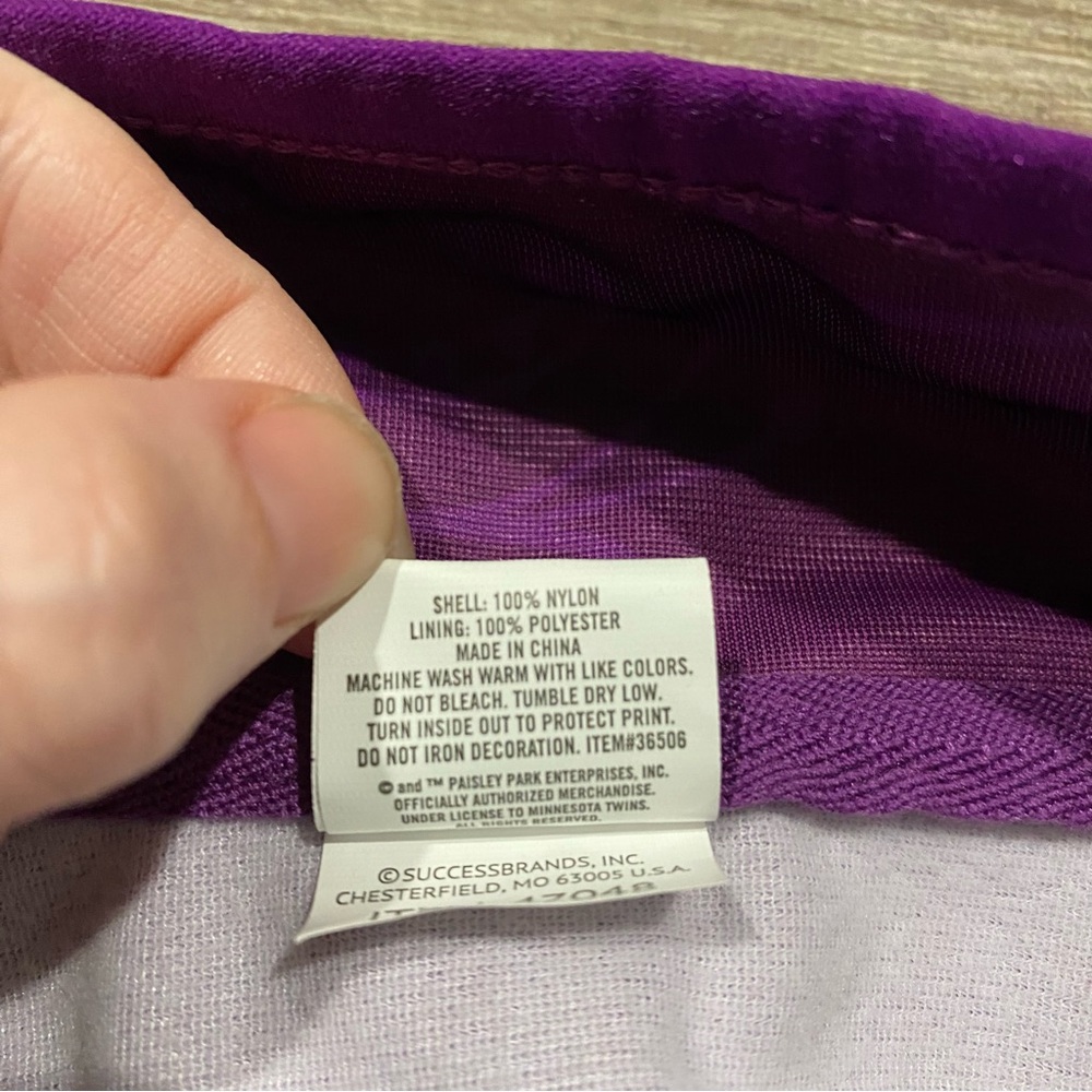 Minnesota Twins 2024 Prince Jacket Game Exclusive Giveaway Purple Size L - Picture 6 of 11